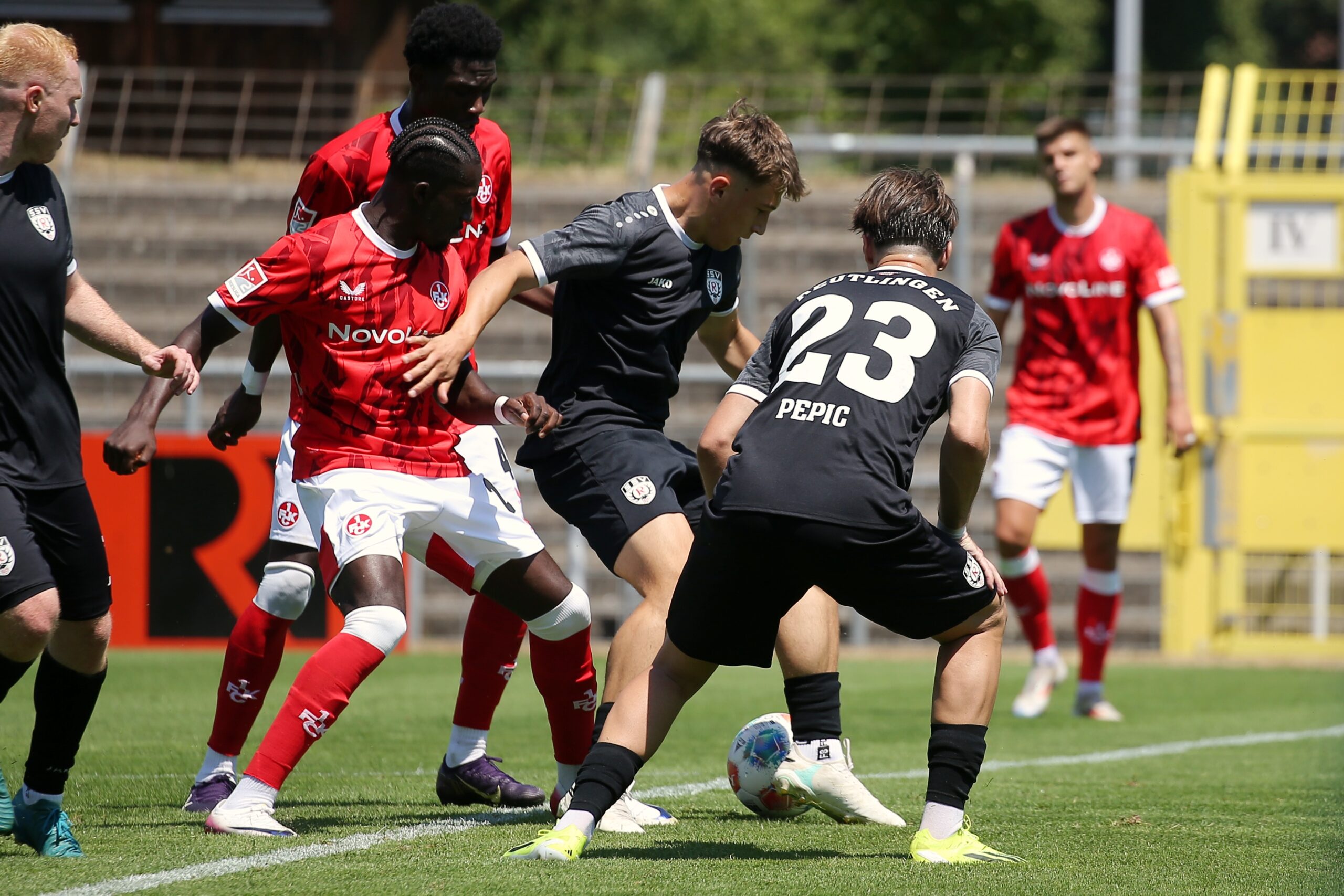 2:1-Testspielerfolg gegen den 1. FC Kaiserslautern beim Jubiläumsturnier im Juli.